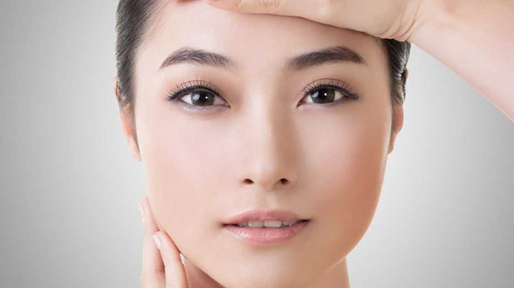 Массаж Шиацу для омоложения кожи лица и улучшения гормонального фона